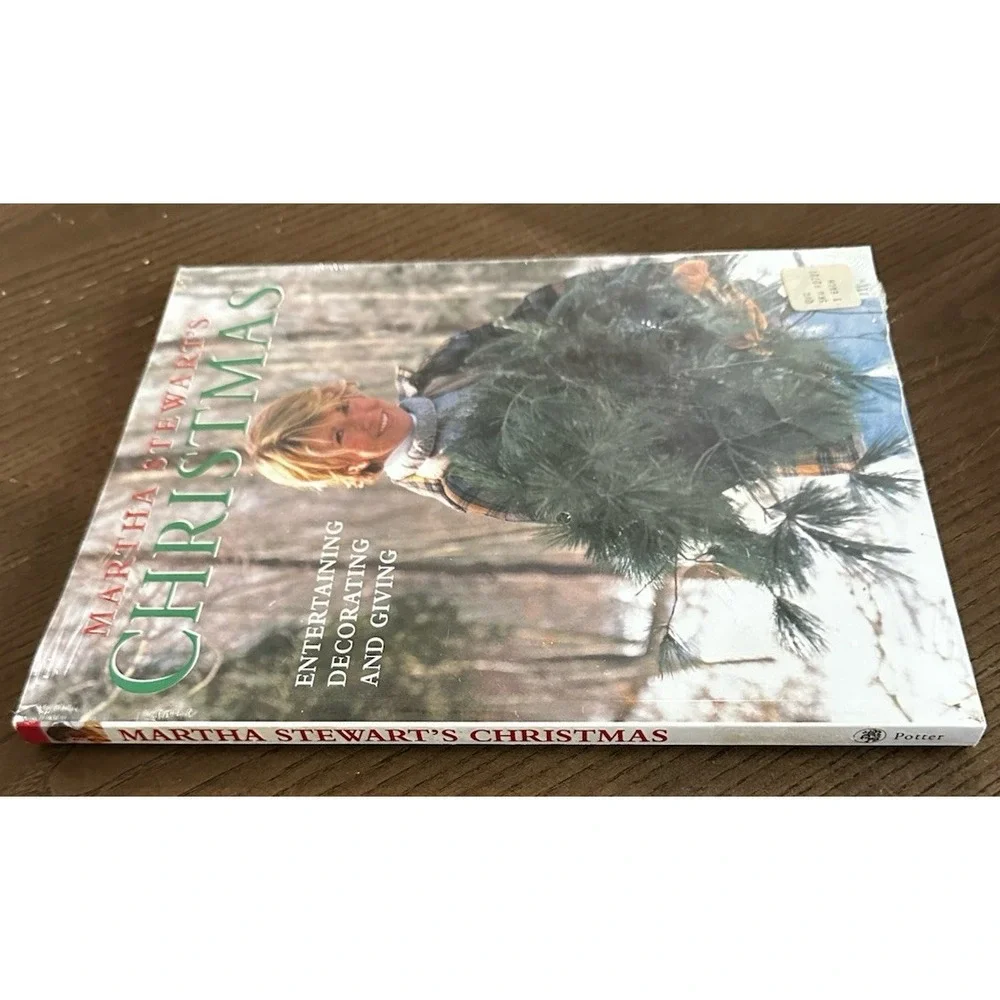 SEALED Martha Stewart's Christmas Entertaining, Decorating and‎ Giving 1989